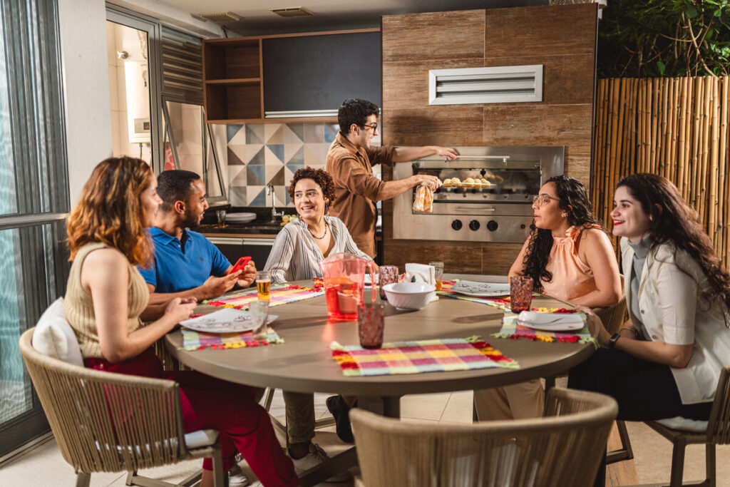 What It’s Really Like Living in Shady Banks, Fort Lauderdale: A Local’s Guide to Neighborhood Vibe, Homes, and Hidden Gems